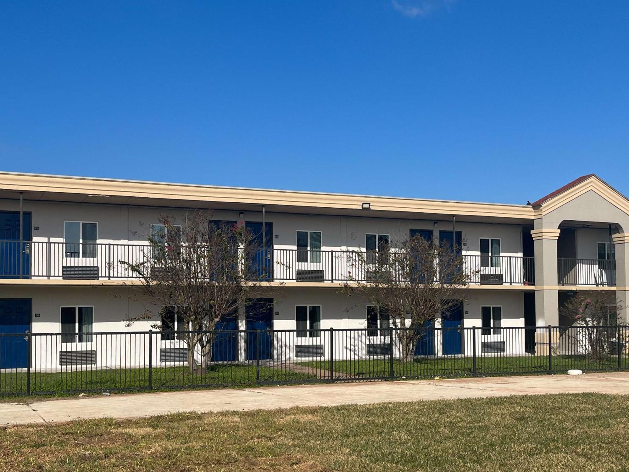 Studio 6 Lake Jackson, Tx Exterior photo